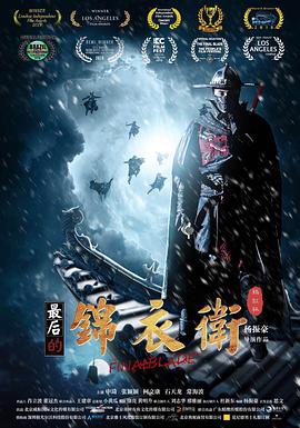 《就算是爸爸也想做》首屏剧照：陆铭远抱着女儿在灶台前煮辅食